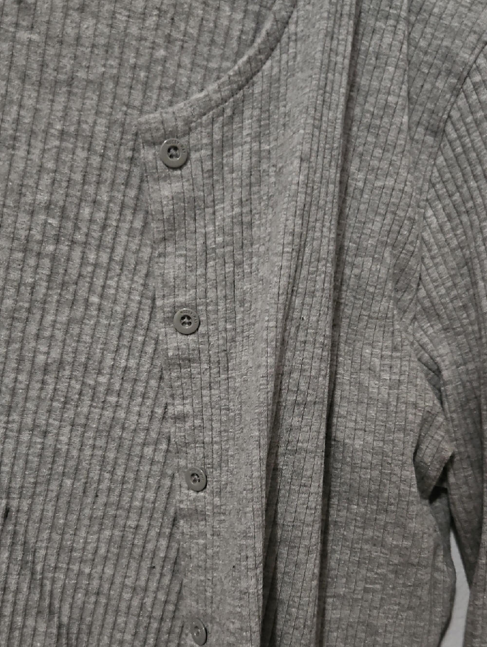 Noisy May Ribbed Cropped Cardigan - Picture 3 of 5